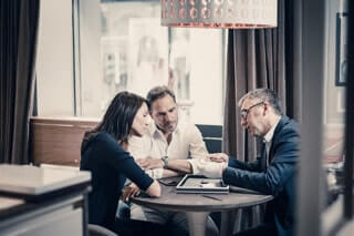 Processus discret et confidentiel